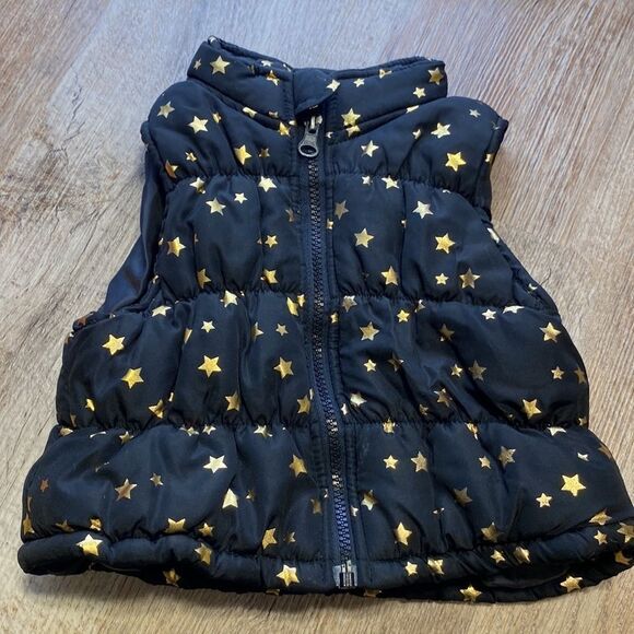 Healthtex Puffy Vests Set of 2 Bright Pink  Silver Hearts Black Gold Stars 12 M - Picture 15 of 15